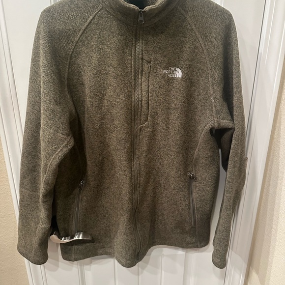 North Face fleece full zip size L - Picture 2 of 3